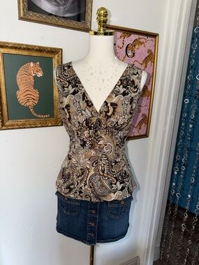 Vintage Y2K Sleeveless Paisley V-Neck Women's Top in Brown
